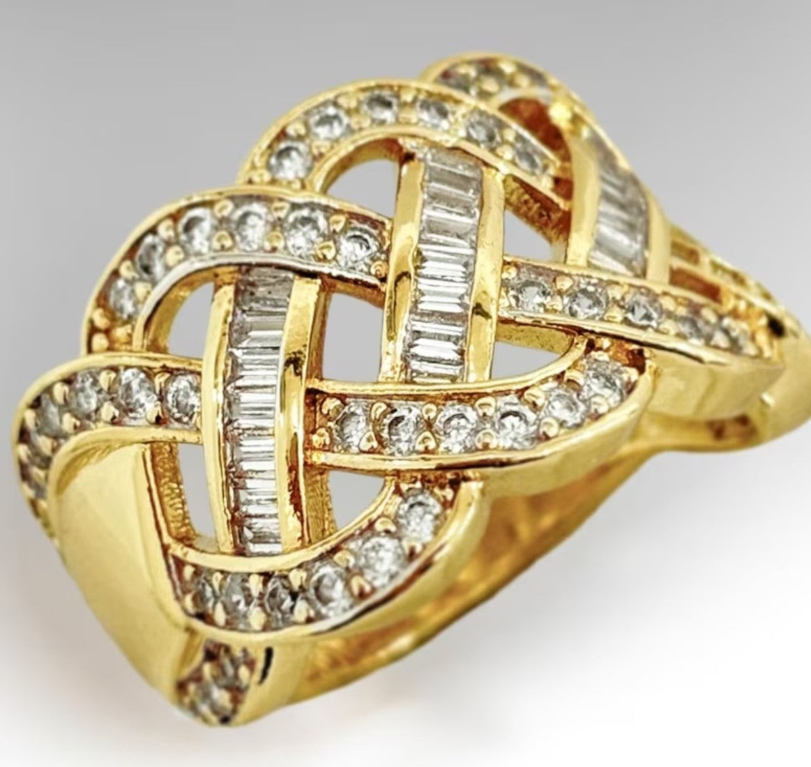 Ring 260040071