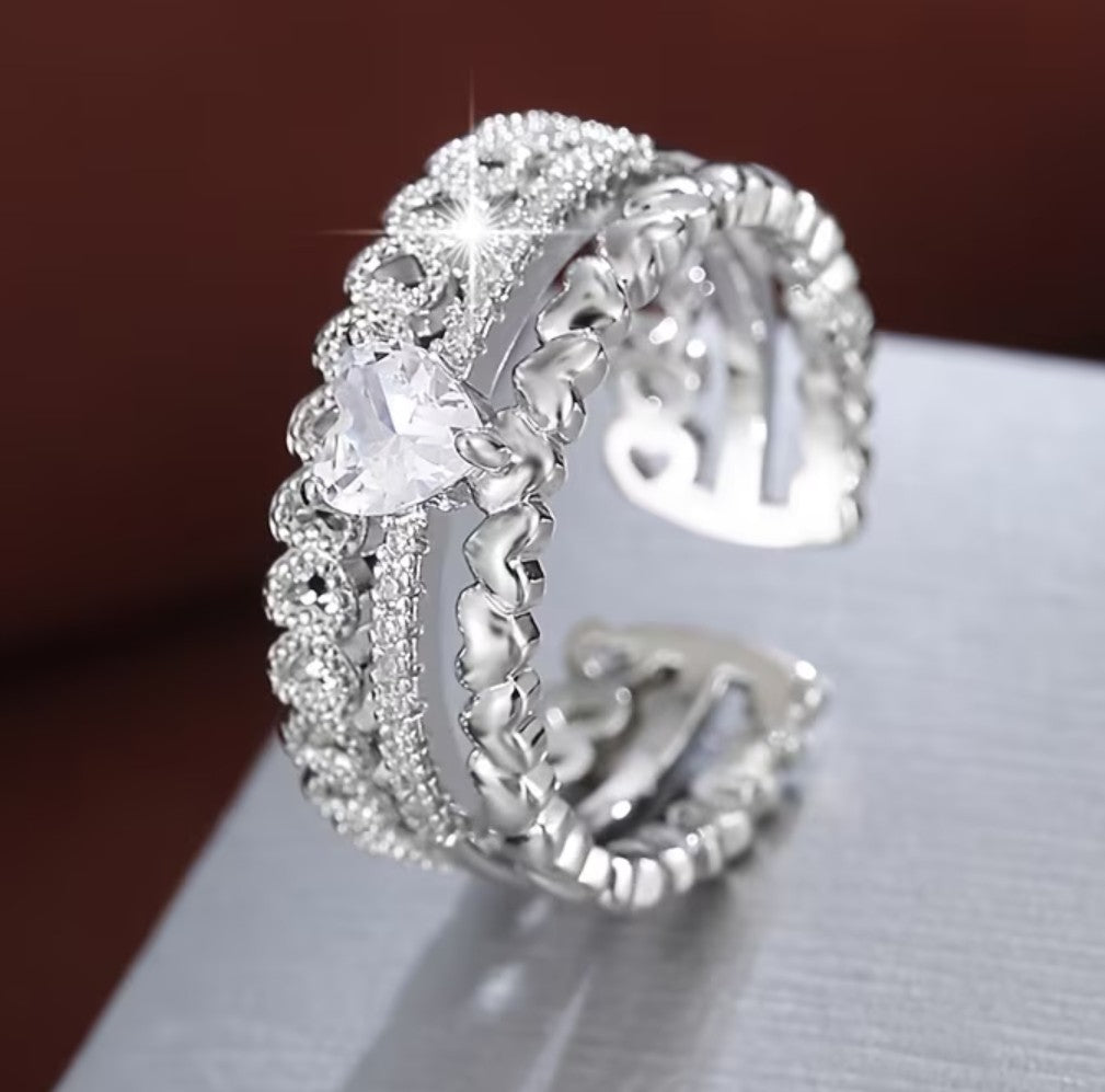 Ring 260040073