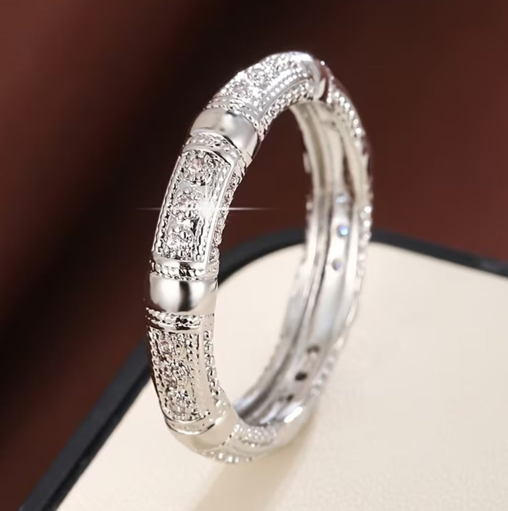 Ring 260040121